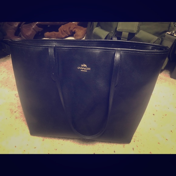 Coach Black Leather Tote Shoulder Bag
